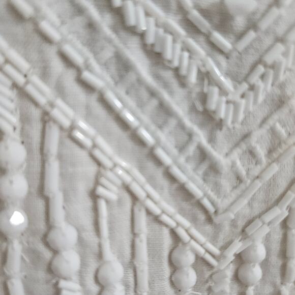 Chico's Womens Linen Cotton White Sleeveless Cutout Top Beaded Embellished Large - Picture 10 of 16